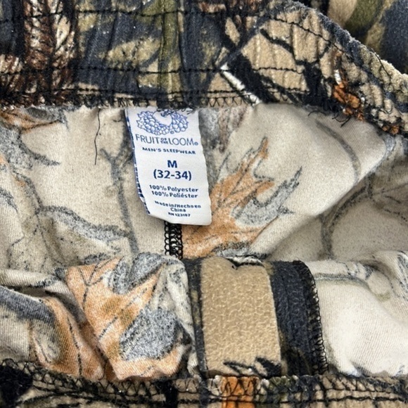 FRUIT OF THE LOOM MENS RELAXING PANTS SIZE 32-34 MEDIUM AND MENS HOUSE SLIPPERS - Picture 5 of 16